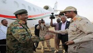 جانب من لقاء سابق بين رئيس مجلس السيادة البرهان وقائد الدعم السريع حميدتي