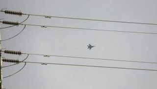 مقاتلة سودانية في سماء الخرطوم مع تفجر الاشتباكات - أرشيفية