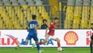 طرد محمد الشناوي وبداية حزينة.. 3 مشاهد من ليلة الأهلي والزمالك المصرية