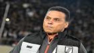 خطأ قانوني.. حسام البدري يورط الصفاقسي في الدوري التونسي