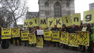 المناهضون للملكية في مظاهرة احتجاجية