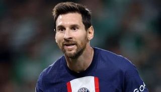 ليونيل ميسي نجم باريس سان جيرمان