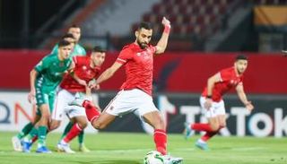 القنوات الناقلة لمباراة الأهلي والرجاء