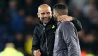 اعترف بخسارة المعركة.. هاتريك رياض محرز يثير جنون غوارديولا