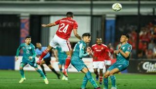 محمد عبدالمنعم لاعب الأهلي يسجل في الرجاء