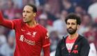 "محمد صلاح أسطورة".. 3 تصريحات تدافع عن ملك ليفربول