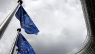 أضغاث أحلام.. هل ضل الاتحاد الأوروبي الطريق للحياد الكربوني؟ (تحليل)