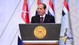 في ذكرى تحريرها.. السيسي يتغنى بسيناء ويستذكر السادات
