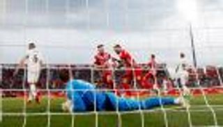 سوبر هاتريك للتاريخ.. كاستيانوس يقود جيرونا لسحق ريال مدريد