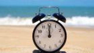 التوقيت الصيفي في مصر.. مواعيد فتح وإغلاق المحال والمولات التجارية