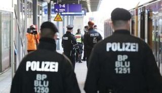 عناصر الشرطة الألمانية