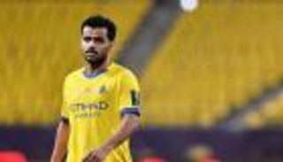 بعد أزمات النصر.. عبدالفتاح عسيري يبدأ رحلة الاحتراف الأوروبي