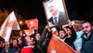 أردوغان في انتخابات تركيا.. رُب "وعكة" نافعة
