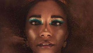 لقطة من فيلم الملكة كليوباترا على نتفليكس