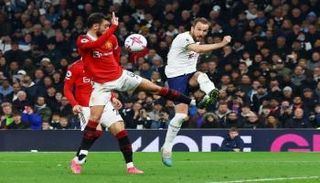 هاري كين نجم توتنهام 