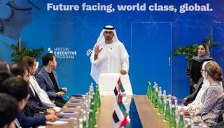 زيارة سلطان بن أحمد الجابر لجامعة محمد بن زايد للذكاء الاصطناعي