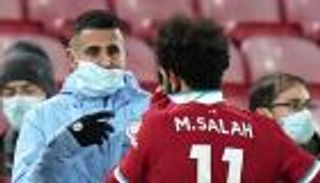 صدارة مصرية وريادة جزائرية.. كم هاتريك عربيا في تاريخ الدوري الإنجليزي؟