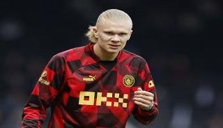 إيرلينج هالاند مهاجم مانشستر سيتي