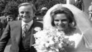 تشارلز ليس الأول.. من هو زوج كاميلا قبل ملك بريطانيا؟