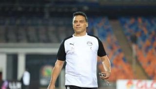 حسام البدري مدرب الصفاقسي التونسي