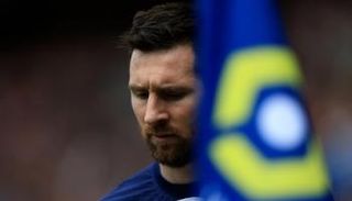 ليونيل ميسي نجم باريس سان جيرمان