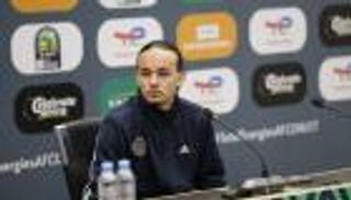 بقيادة ديمبا با.. موهبة الجزائر يشعل ثورة غضب ضد نانت