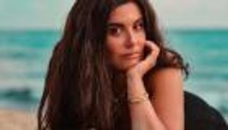 دانا حمدان تكشف موقفها من مشاهد "العري" والتحرش بها (فيديو)