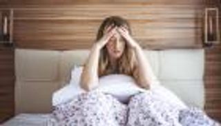 الصداع قد ينذر بأمراض خطيرة.. علامات تحذيرية
