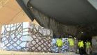 الإمارات ترسل طائرة مساعدات طبية إلى السودان