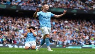 إيرلينغ هالاند مهاجم مانشستر سيتي