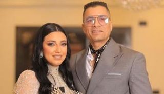 حسن شاكوش وزوجته - أرشيفية