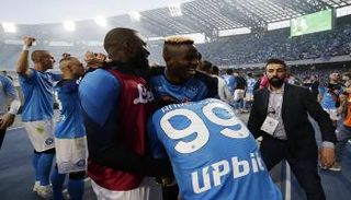 فيكتور أوسيمين مهاجم نابولي