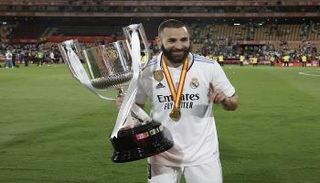 كريم بنزيما مهاجم ريال مدريد