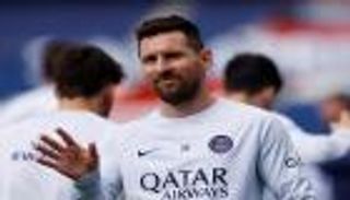 مفاجأة مدوية.. ميسي يوافق على عرض الهلال السعودي