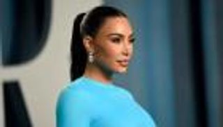 كيم كارداشيان تستدعي "رجال الإطفاء" في عيد ميلاد ابنها سالم