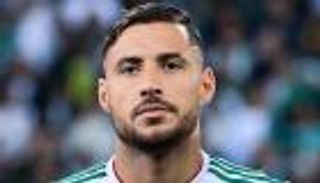 طوى صفحة أوروبا.. أين يلعب يوسف بلايلي في الموسم المقبل؟