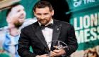 هزم مبابي مجددا.. جائزة جديدة تضع ميسي على عرش العالم