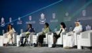 ملتقى الاستثمار السنوي.. التكنولوجيا عامل حيوي لتعزيز الوصول للأدوية