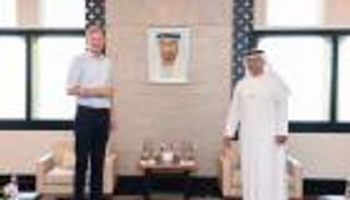 قرقاش: الإمارات تدعم جهود إنهاء الأزمة اليمنية