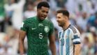 بعد أزمة كأس العالم.. ميسي وعلي البليهي في غرفة واحدة