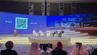 جانب من فعاليات القمة