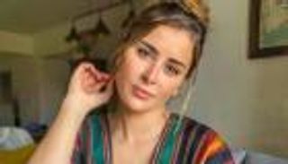 "يحتاج إلى مجهود".. عائشة بن أحمد تكشف سر تأخرها في الزواج