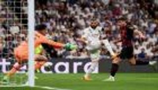 عادل أسطورة ريال مدريد.. رقم قياسي جديد في انتظار كريم بنزيما