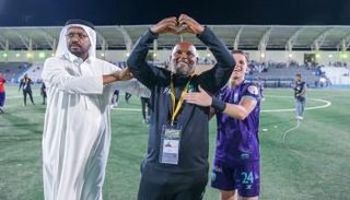 بيتسو موسيماني مدرب الأهلي السعودي