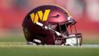 هل يحطمها مانشستر يونايتد؟.. صفقة قياسية في كرة القدم الأمريكية