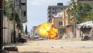 قصف إسرائيلي في غزة يوم أمس