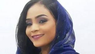 الفنانة السودانية شادن حسين 