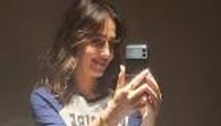 حلا شيحة في أحدث إطلالة: "مخلّصة فلوسي على الكاجوال" (صور)