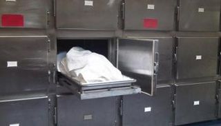 ثلاجة حفظ الموتى