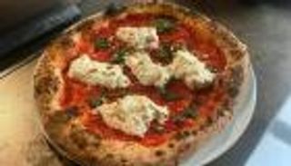 أفضل أماكن صناعة البيتزا في أوروبا.. خارج حدود إيطاليا